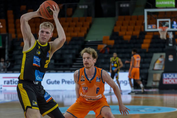 线与快速反 线与快速反