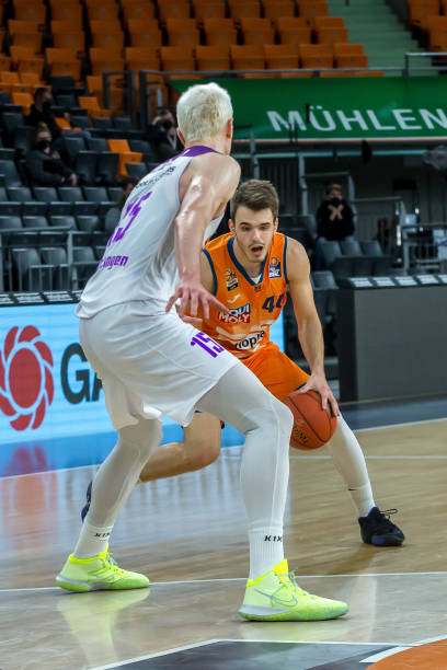 股的组合 股的组合